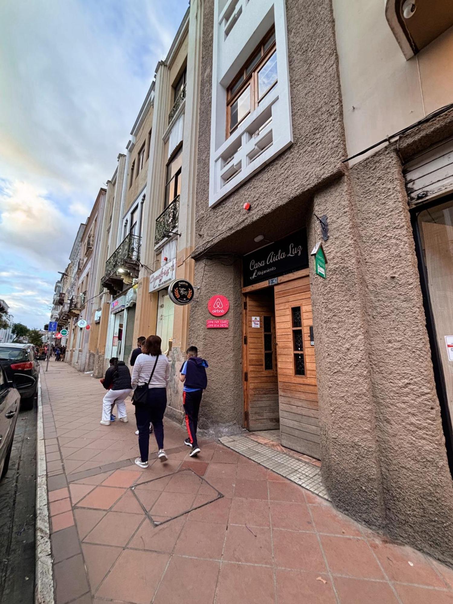 Casa Aida Luz Hotel Куенка Екстериор снимка